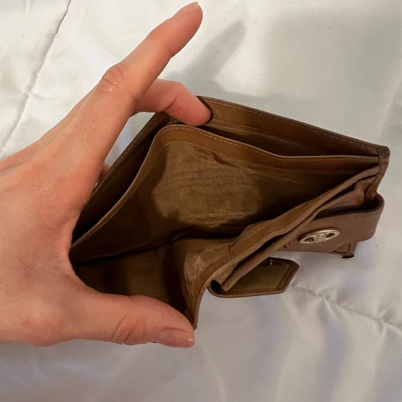 Vintage Celine Wallet - Picture 8 of 11